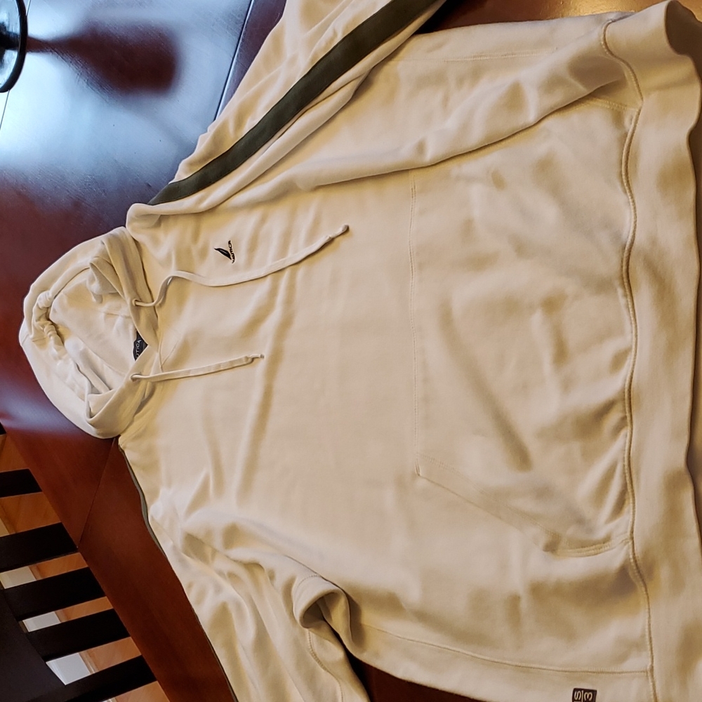 Nautica White Pullover Hoodie.